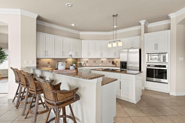 129 Florentine, Horseshoe Bay, TX 78657