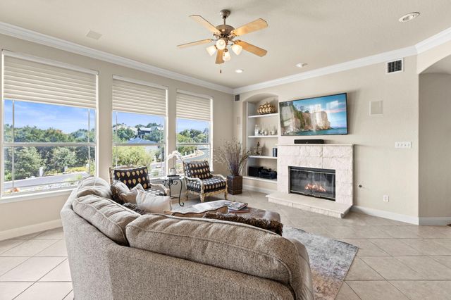 129 Florentine, Horseshoe Bay, TX 78657