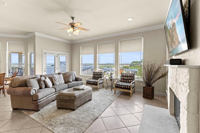 129 Florentine, Horseshoe Bay, TX 78657