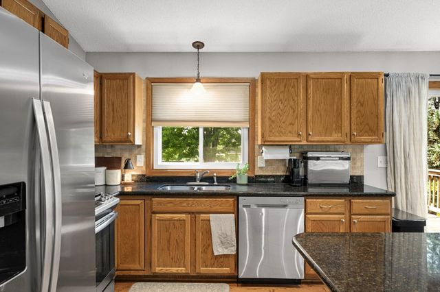 4089 Pennsylvania Avenue, Eagan, MN 55123