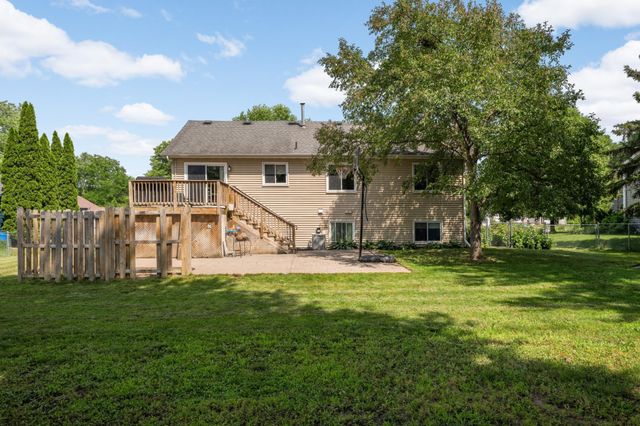 4089 Pennsylvania Avenue, Eagan, MN 55123