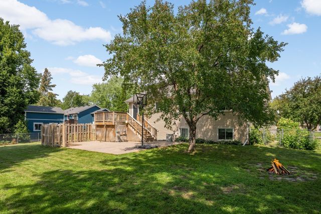 4089 Pennsylvania Avenue, Eagan, MN 55123