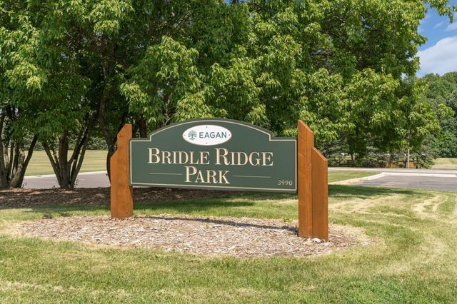 4089 Pennsylvania Avenue, Eagan, MN 55123