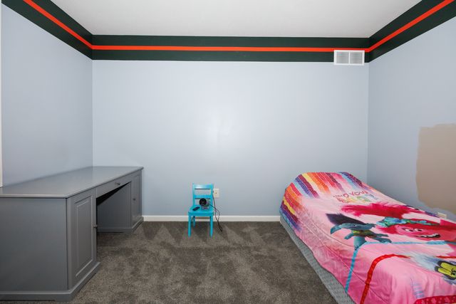 1517 Kell Avenue, Bloomington, IL 61705