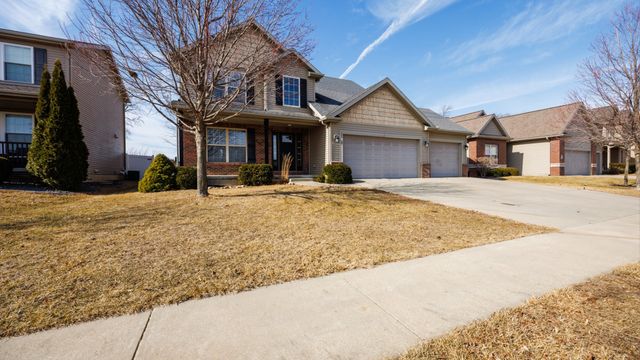 1517 Kell Avenue, Bloomington, IL 61705