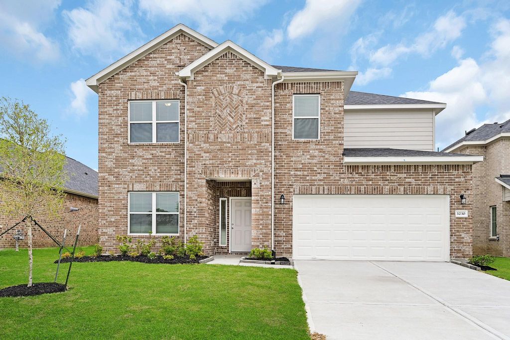 2203 Port Jackson Drive, Texas City, TX 77568