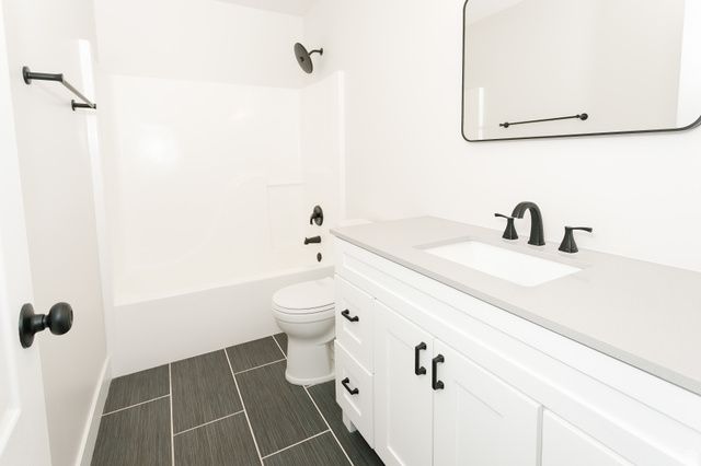 8575 W BOSNALL BAY, Magna, UT 84044