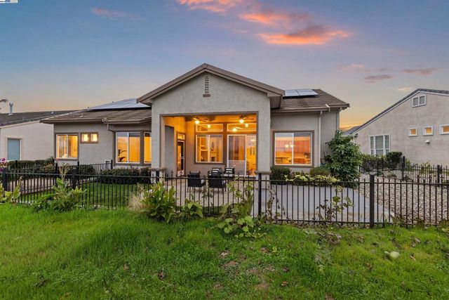 1507 Bismarck Ln, Brentwood, CA 94513