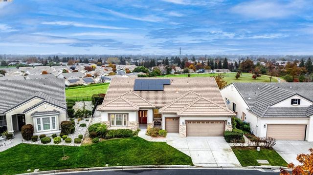 1507 Bismarck Ln, Brentwood, CA 94513