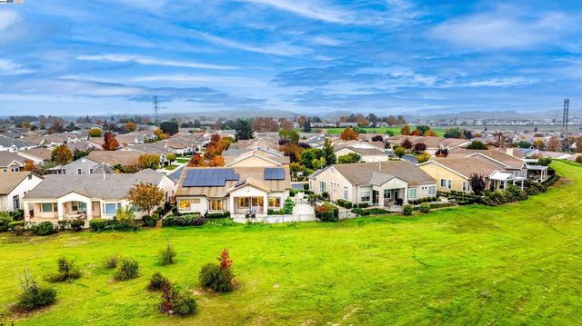 1507 Bismarck Ln, Brentwood, CA 94513