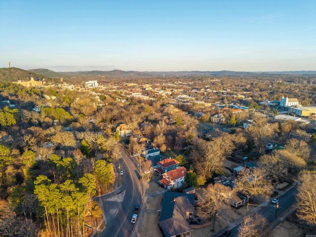 719 Prospect, Hot Springs National Park, AR 71901