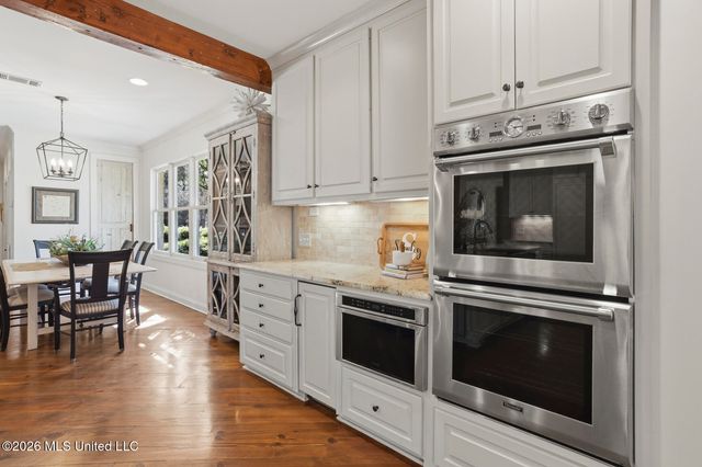 429 Cherry Hill Drive, Madison, MS 39110