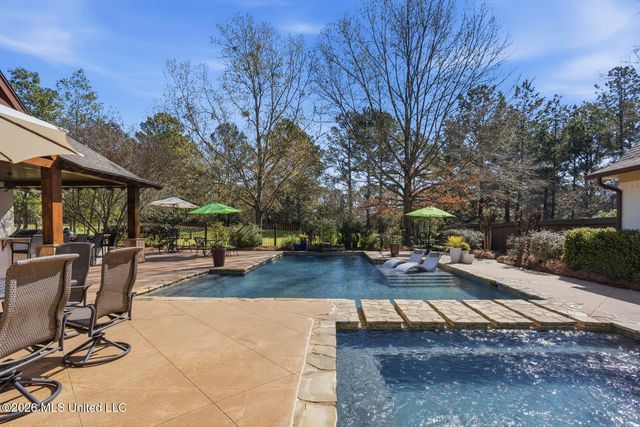 429 Cherry Hill Drive, Madison, MS 39110