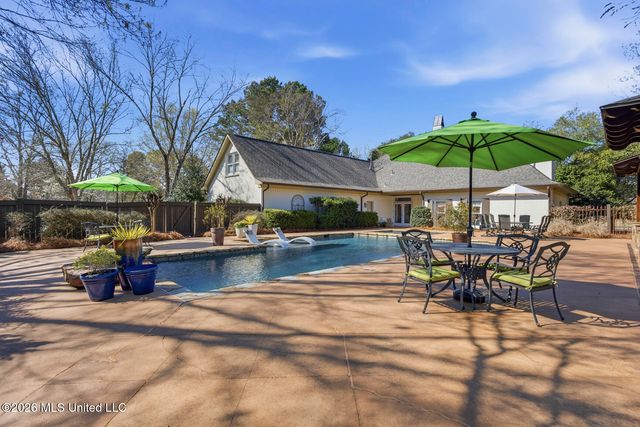 429 Cherry Hill Drive, Madison, MS 39110