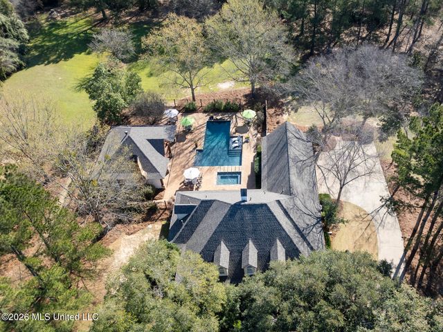 429 Cherry Hill Drive, Madison, MS 39110