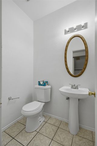 1504 Park Lane Drive, Lewisville, TX 75067