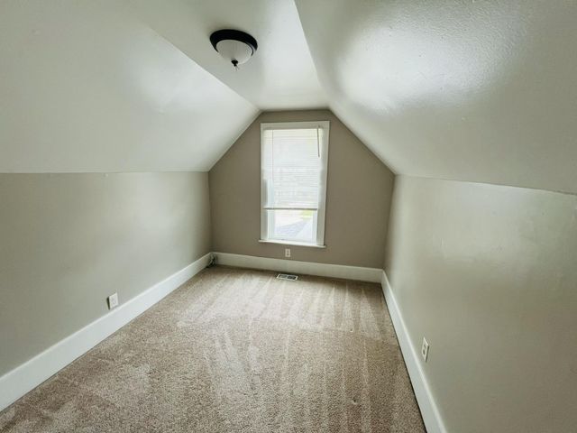 767 W Southern Avenue, Muskegon City, MI 49441