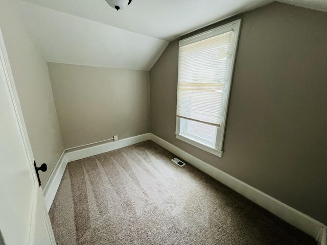 767 W Southern Avenue, Muskegon City, MI 49441