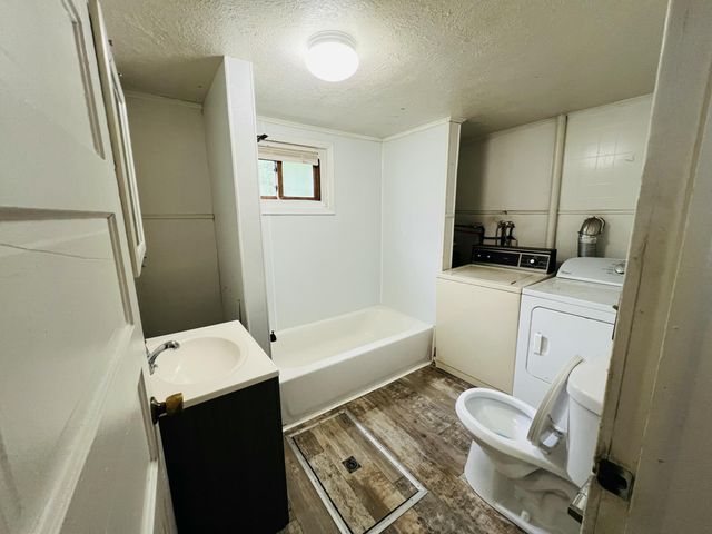 767 W Southern Avenue, Muskegon City, MI 49441