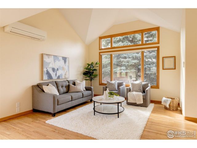 567 Manorwood Ln, Louisville, CO 80027