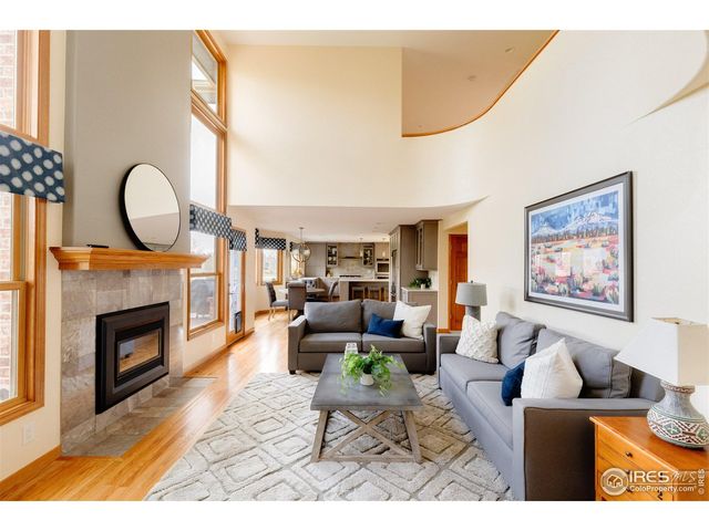 567 Manorwood Ln, Louisville, CO 80027