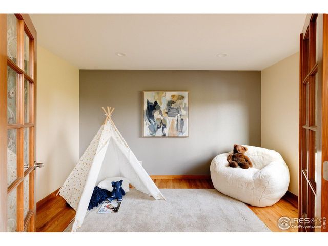 567 Manorwood Ln, Louisville, CO 80027