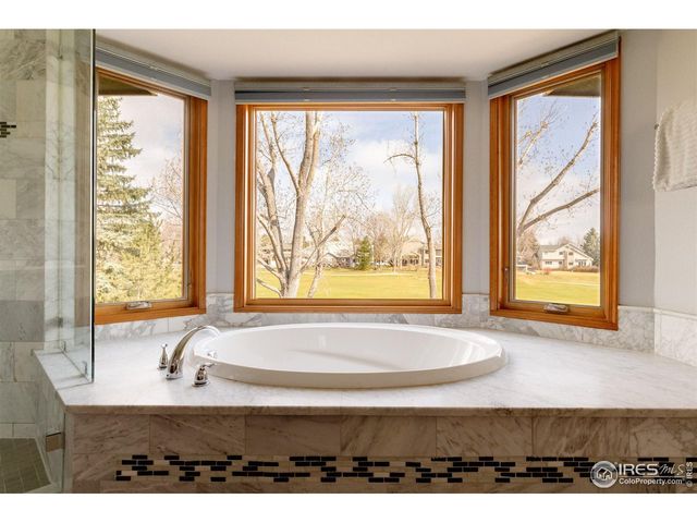 567 Manorwood Ln, Louisville, CO 80027