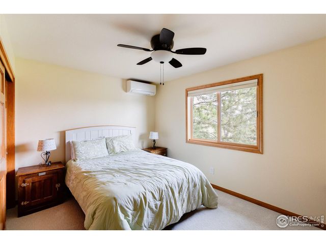 567 Manorwood Ln, Louisville, CO 80027