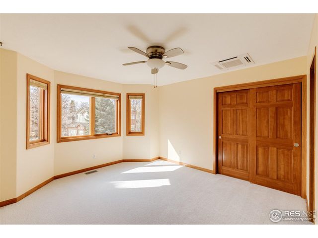567 Manorwood Ln, Louisville, CO 80027
