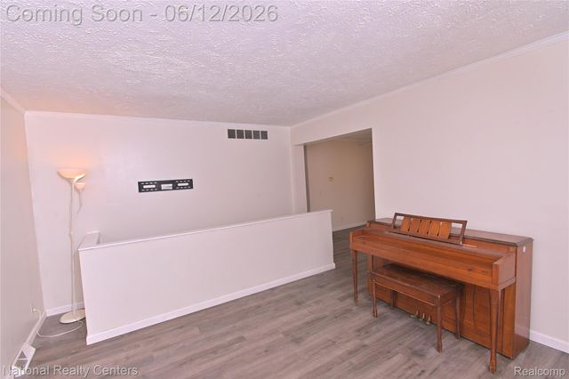28802 Birchlawn Street, Garden City, MI 48135