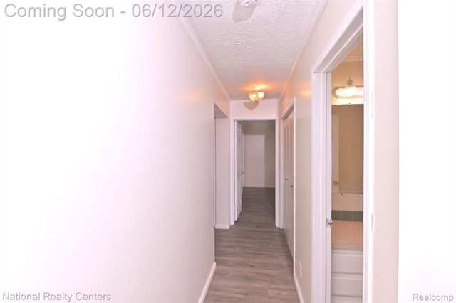 28802 Birchlawn Street, Garden City, MI 48135