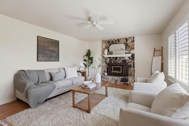 1223 La Canada Way, Salinas, CA 93901