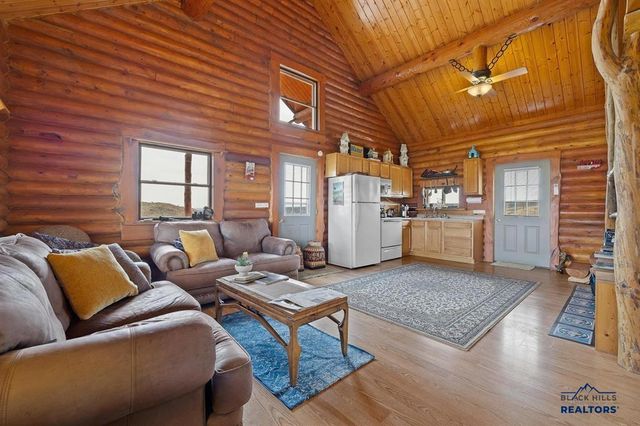 28017 CASCADE RD, Hot Springs, SD 57747