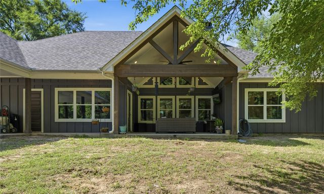 7600 County Road 1500, Athens, TX 75751