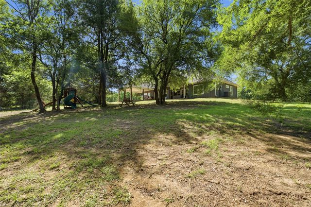 7600 County Road 1500, Athens, TX 75751