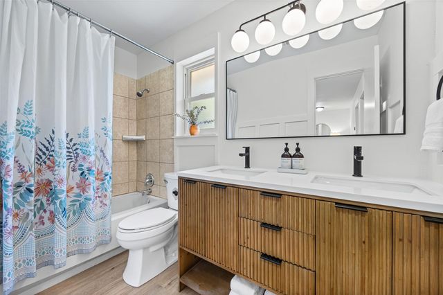 9737 Anderson Village DR, Austin, TX 78729