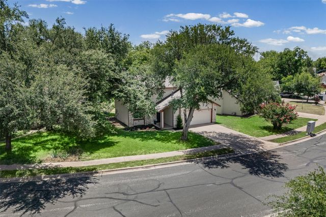 9737 Anderson Village DR, Austin, TX 78729
