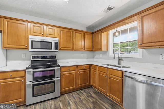 105 Oconee Meadows Lane, Eatonton, GA 31024