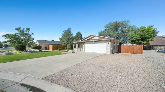275 W Hanover Circle, Grand Junction, CO 81503