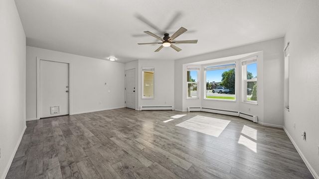 275 W Hanover Circle, Grand Junction, CO 81503
