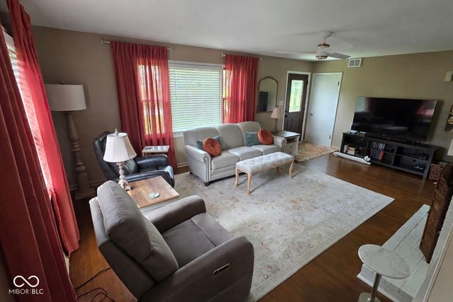 55 Gill Drive, Danville, IN 46122