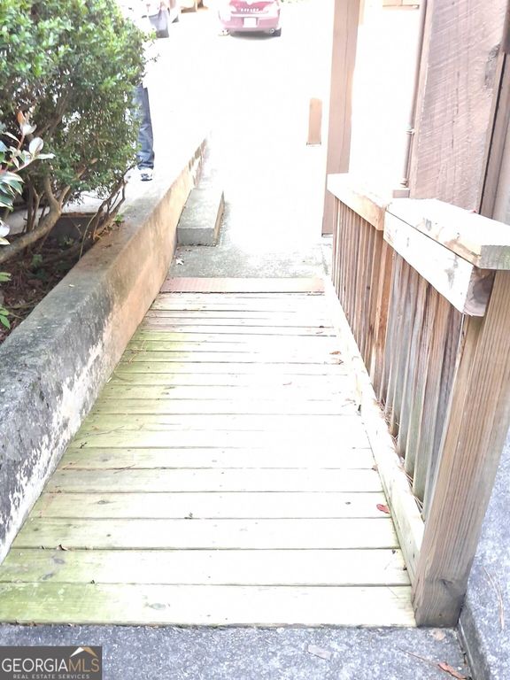 111 Willowick Drive, Lithonia, GA 30038 — photo 2