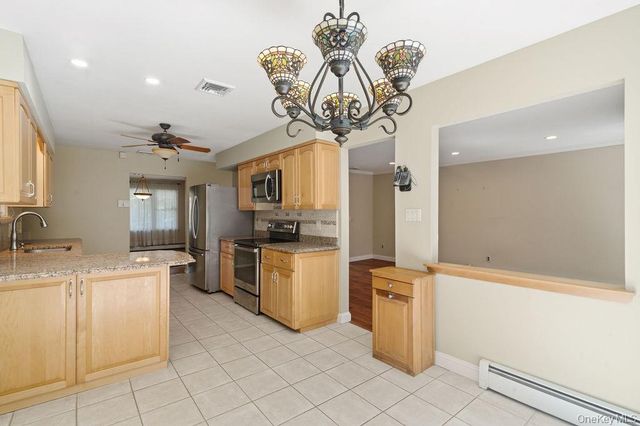 20 Oak Tree Drive, Smithtown, NY 11787