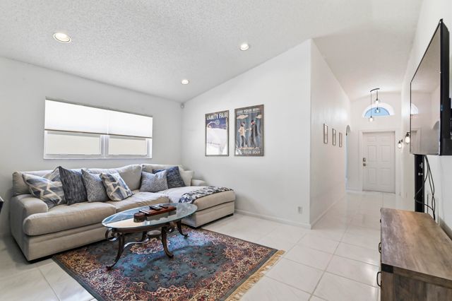 5690 Green Island Drive, Lake Worth, FL 33463