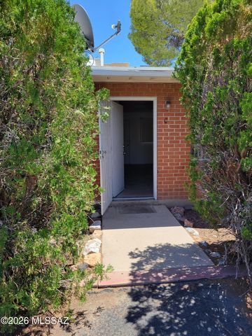 1733 E Hedrick Drive N Unit C, Tucson, AZ 85719