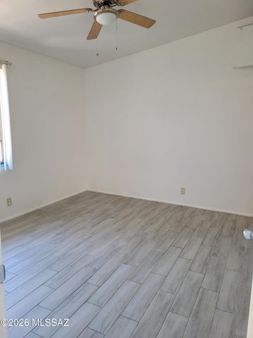 1733 E Hedrick Drive N Unit C, Tucson, AZ 85719