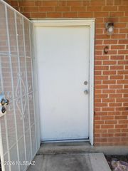 1733 E Hedrick Drive N Unit C, Tucson, AZ 85719