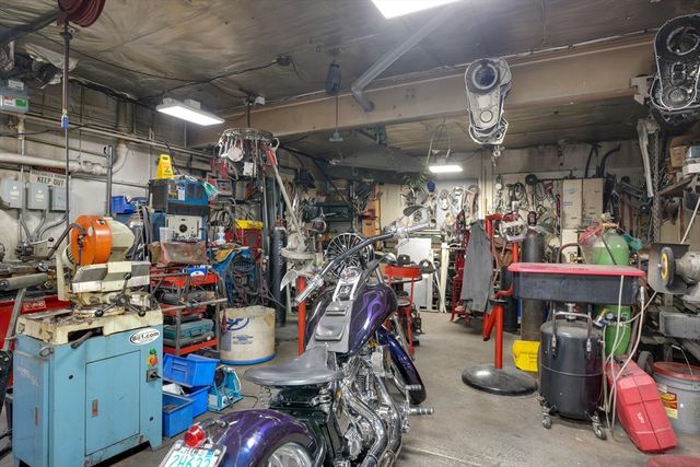 89 Main St, Northborough, MA 01532