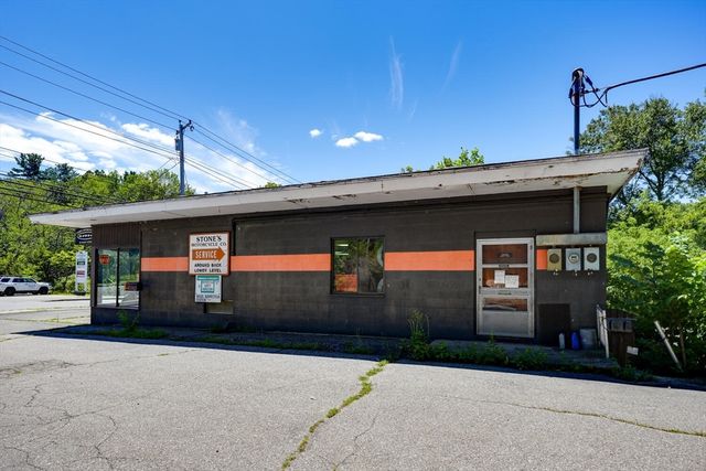 89 Main St, Northborough, MA 01532