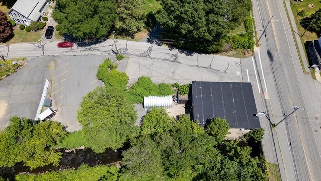 89 Main St, Northborough, MA 01532